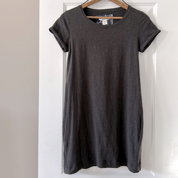 Anthro C&C California Grey Slub Knit Pullover Mini Dress w Cuffed Short Sleeves - Picture 1 of 8